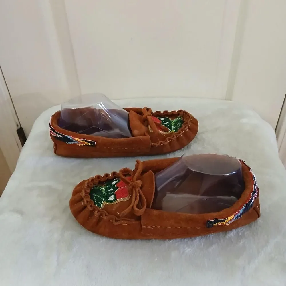 Handmade Beaded Floral Suede Moccasins Soft Sole Earthing Slippers Southwestern